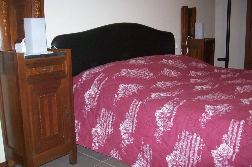 Photo of Bedroom in Vanzaghello