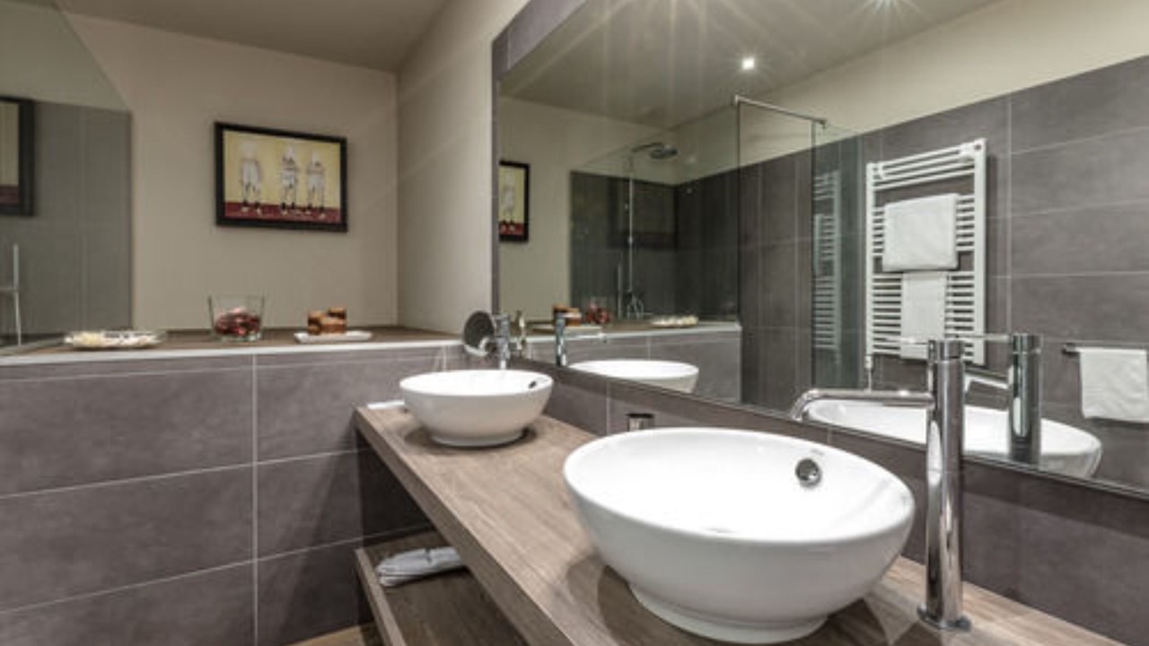 Photo of Bathroom in Washington