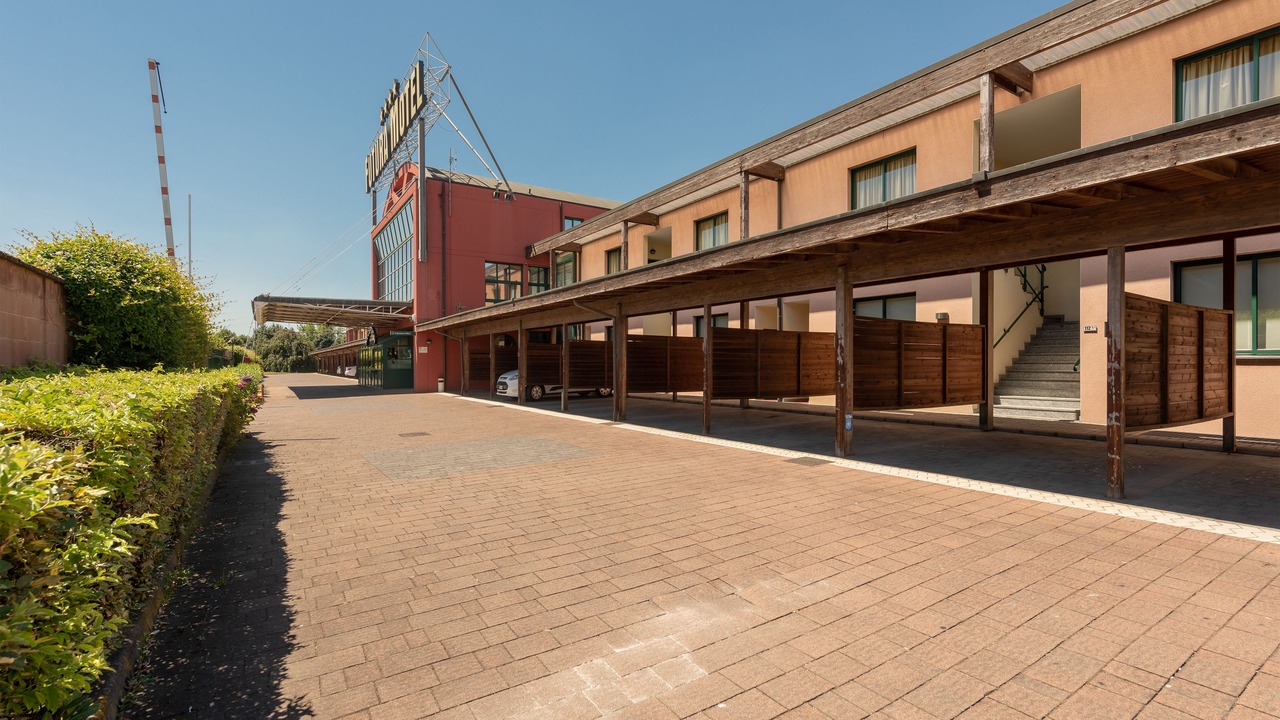 Photo of Outdoor in Incirano
