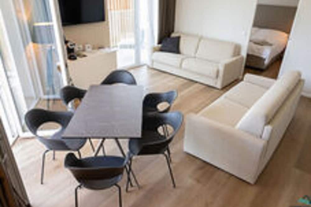 Photo of Livingroom in San Felice del Benaco