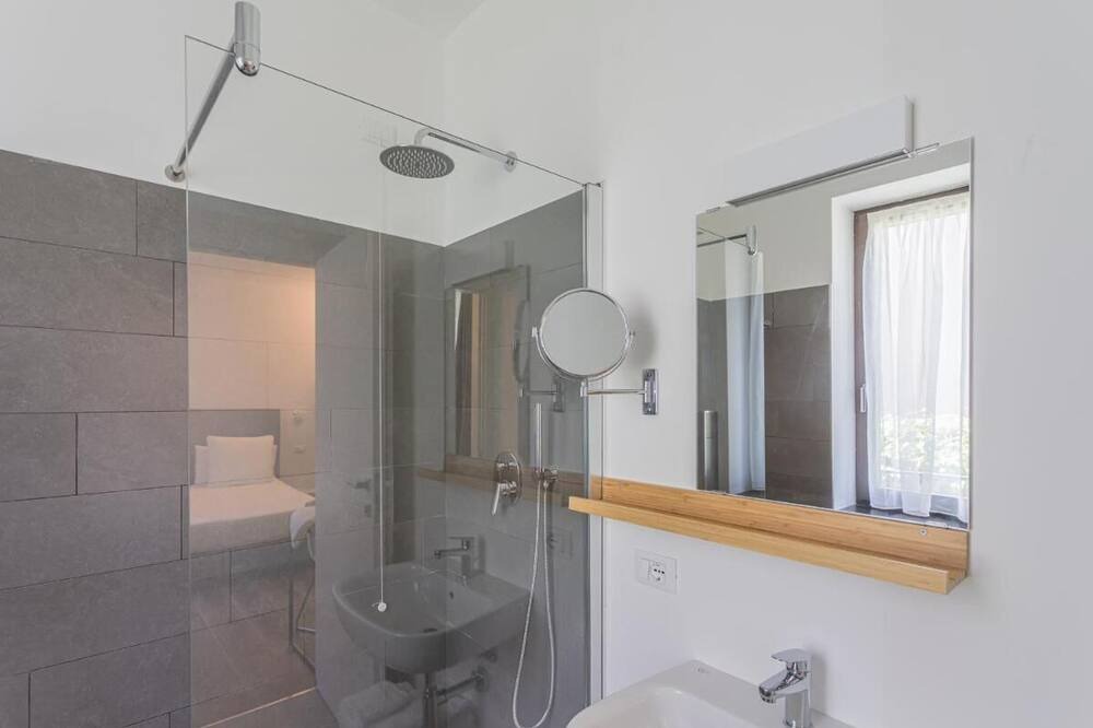 Photo of Bathroom in Moniga del Garda