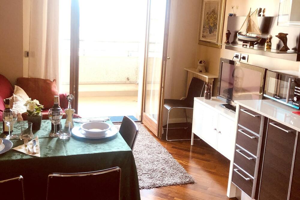 Photo of Livingroom in Monza