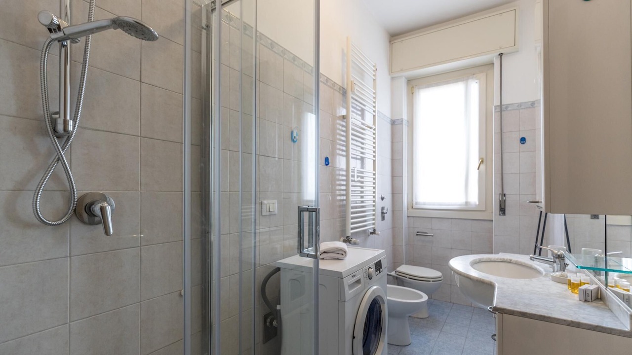 Photo of Bathroom in Monza