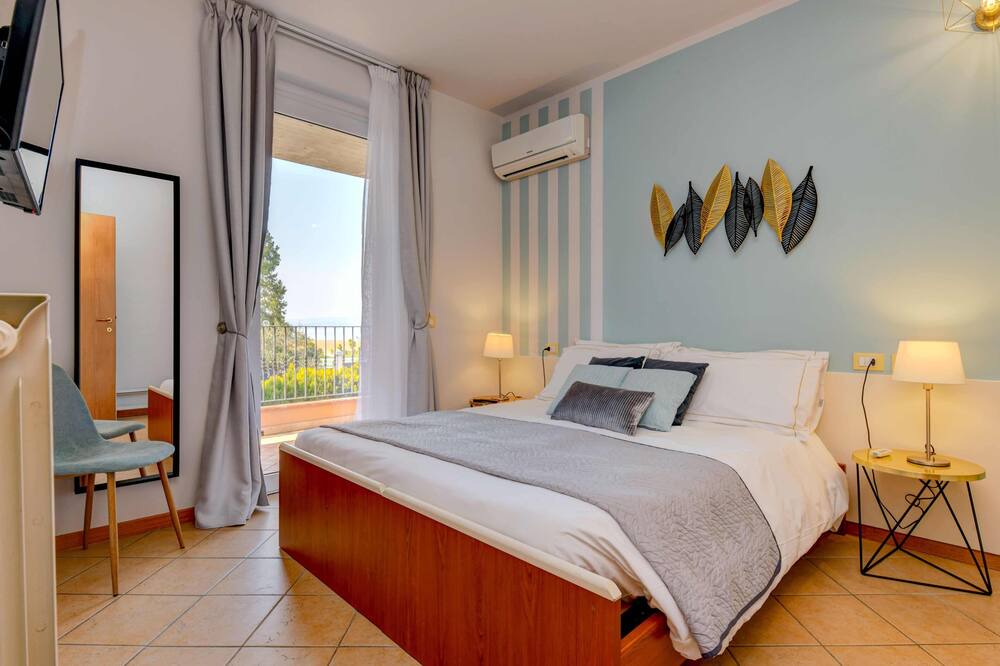 Photo of Others in Sirmione