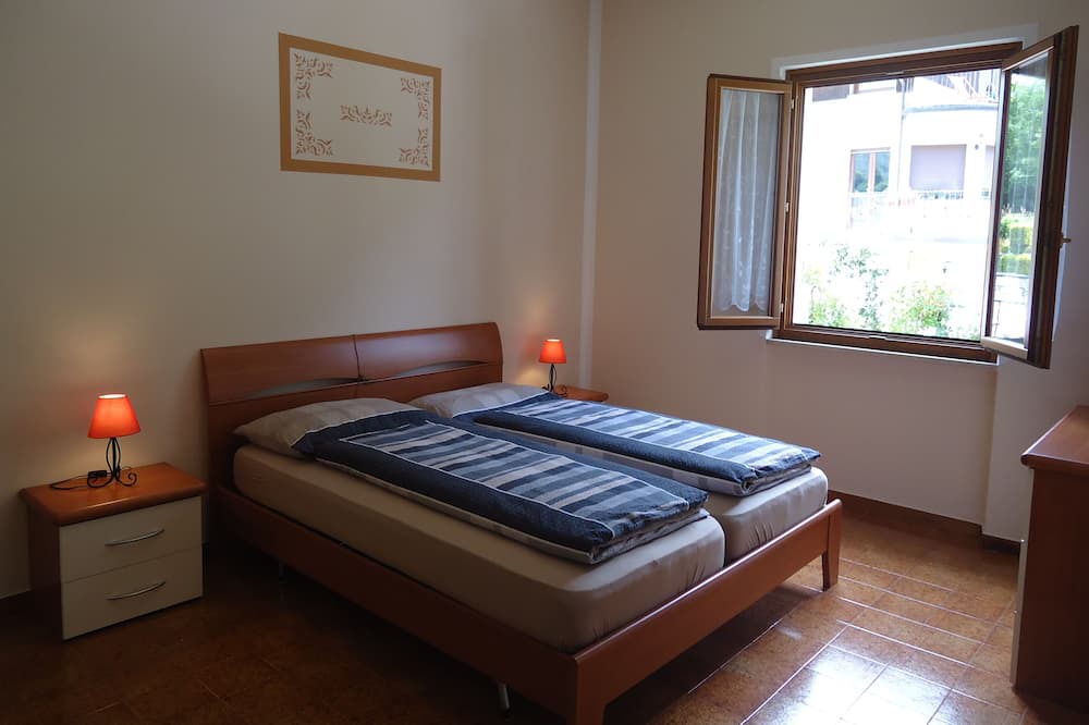 Photo of Bedroom in Idro