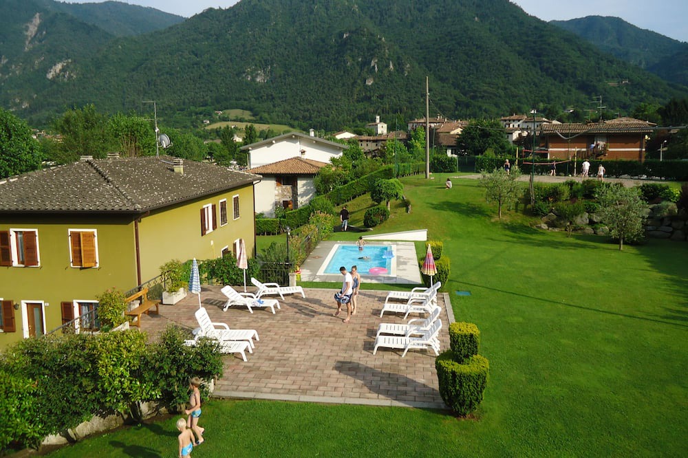 Photo of Others in Idro