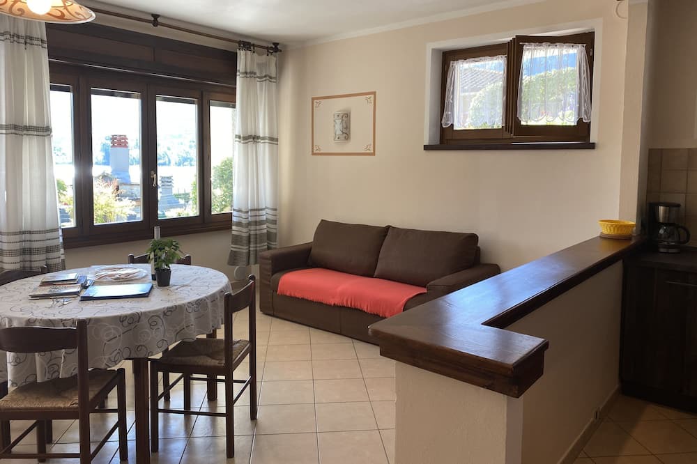 Photo of Livingroom in Idro