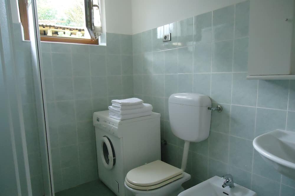 Photo of Bathroom in Idro