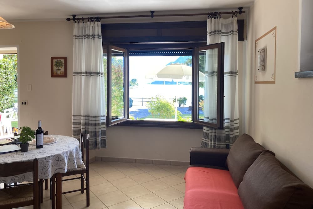 Photo of Livingroom in Idro