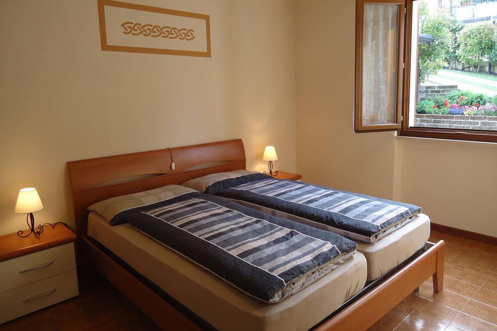 Photo of Bedroom in Idro
