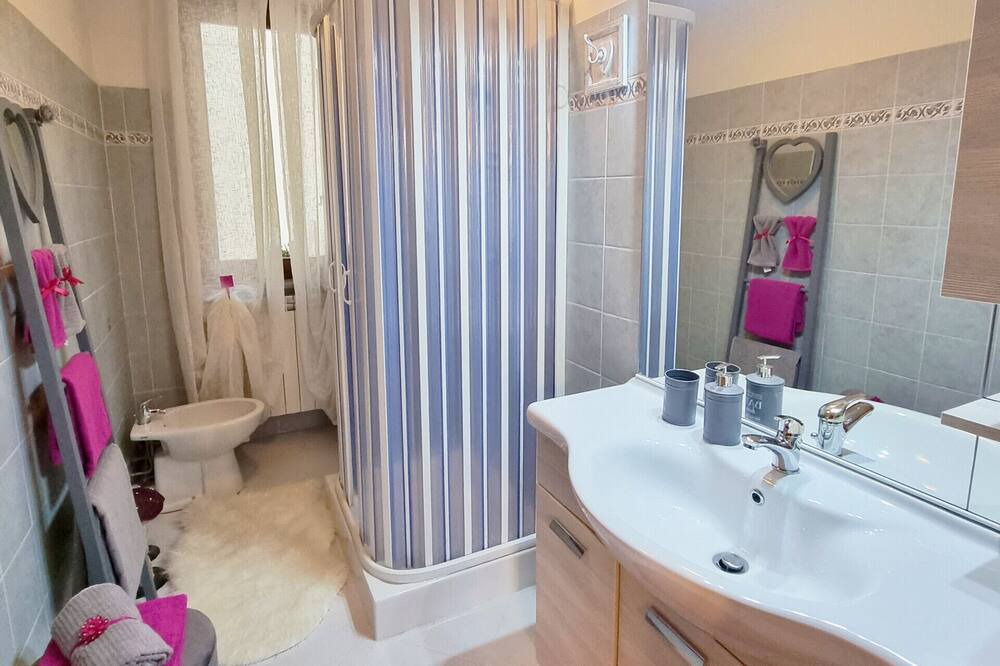 Photo of Bathroom in Dossena