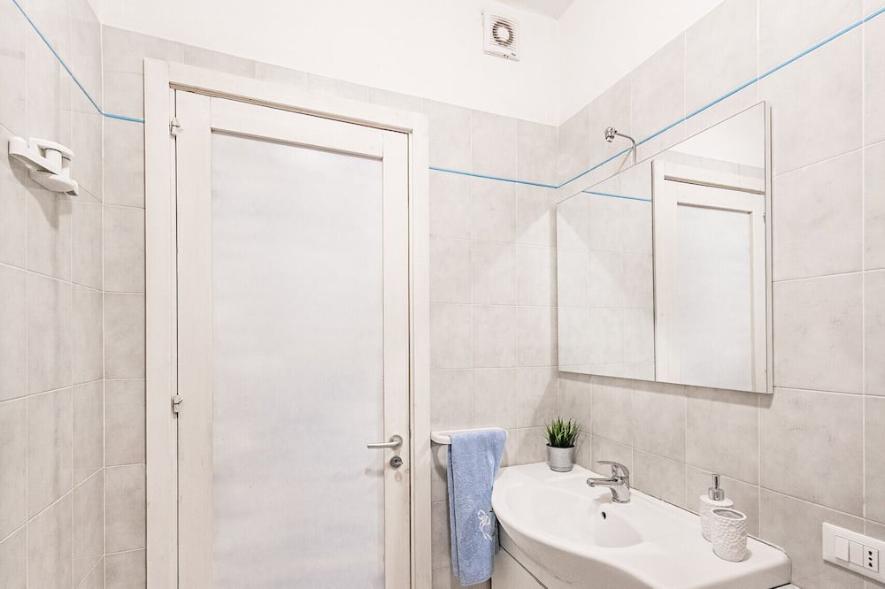Photo of Bathroom in Colombare