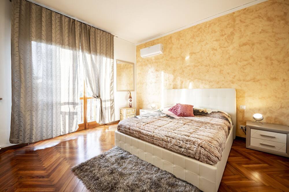 Photo of Bedroom in Cologno al Serio