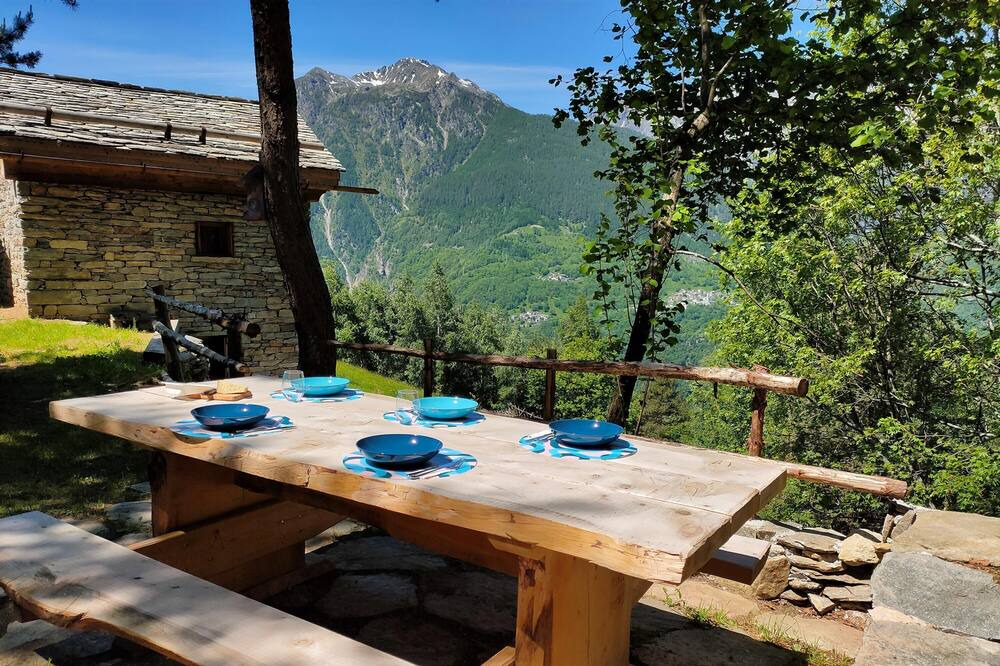 Photo of Patio Balcony in San Giacomo Filippo