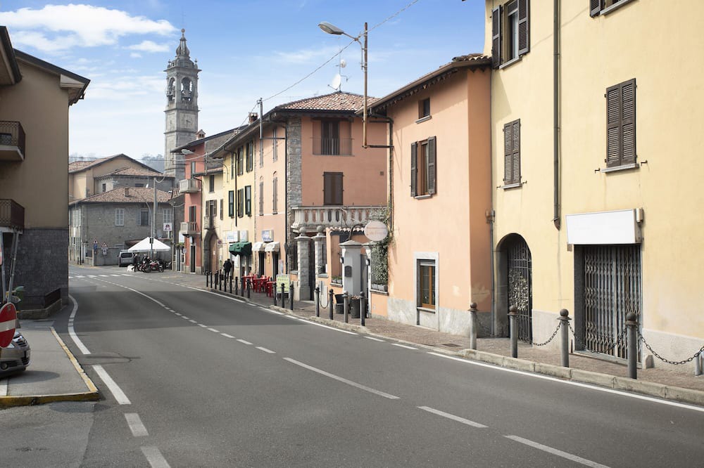 Photo of Outdoor in Pusiano