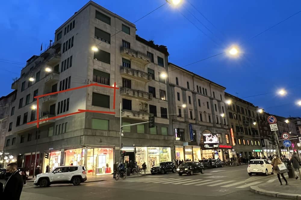 Photo of Outdoor in Central Station