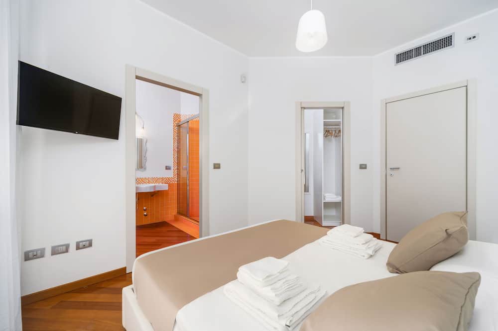 Photo of Bedroom in Calvairate