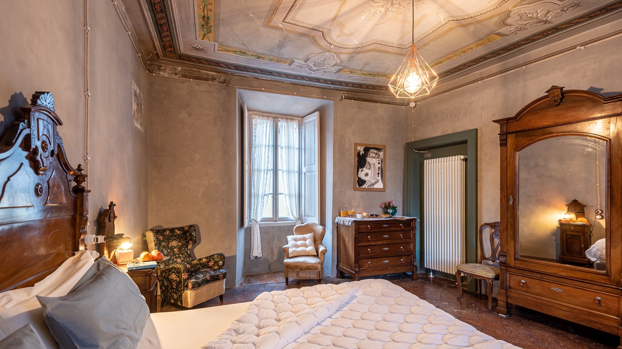 Photo of Bedroom in Dongo