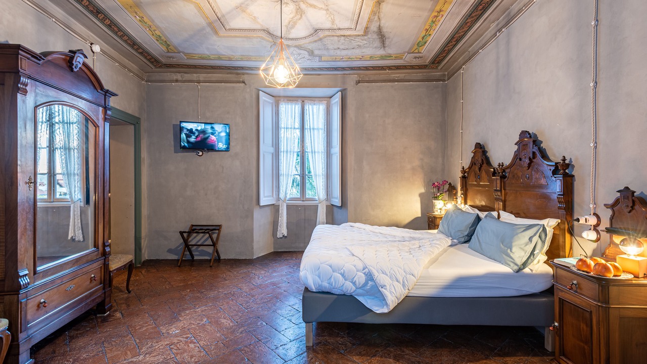 Photo of Bedroom in Dongo