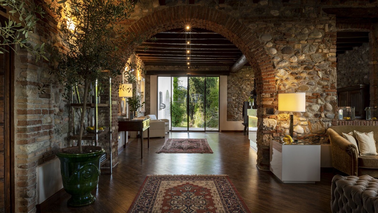 Photo of Others in Cunettone-villa