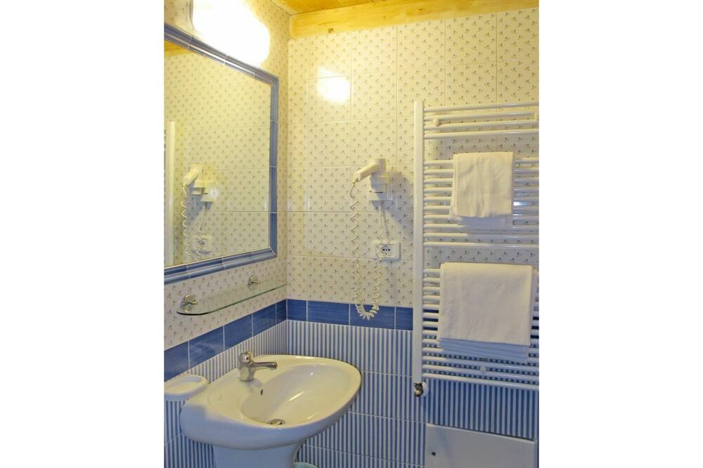 Photo of Bathroom in Limone sul Garda