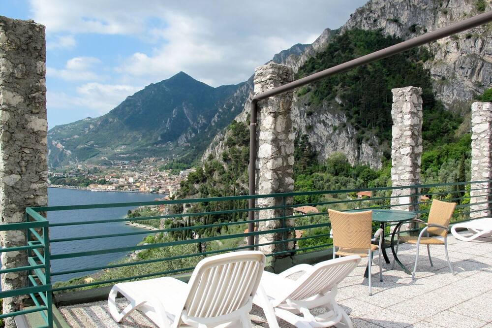 Photo of Bedroom in Limone sul Garda