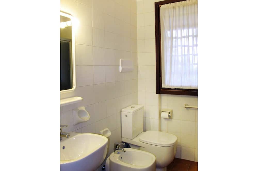 Photo of Bathroom in Crociale