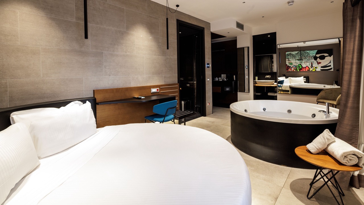 Photo of Bedroom in Scala