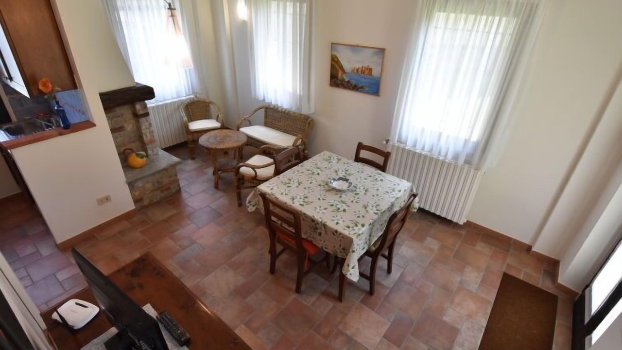 Photo of Livingroom in Castana