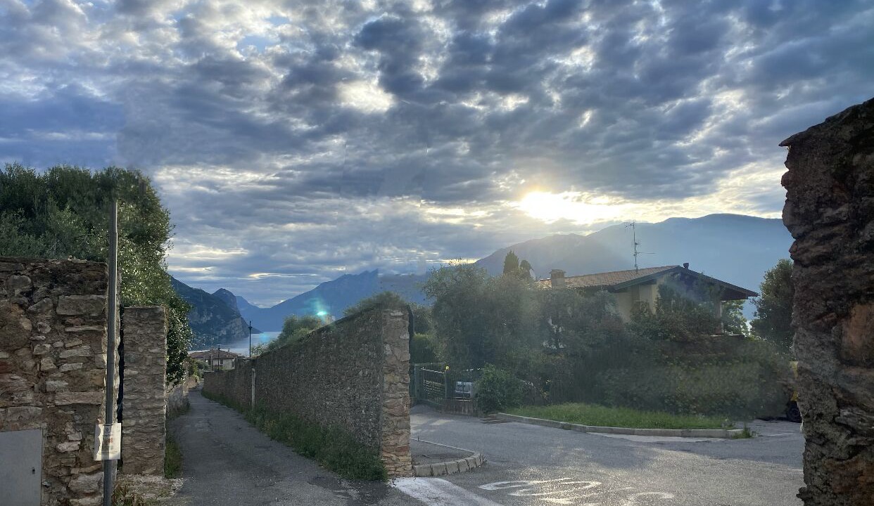 Photo of Outdoor in Roina