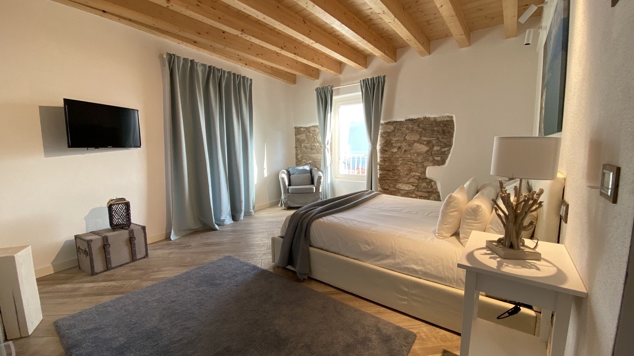 Photo of Bedroom in Roina