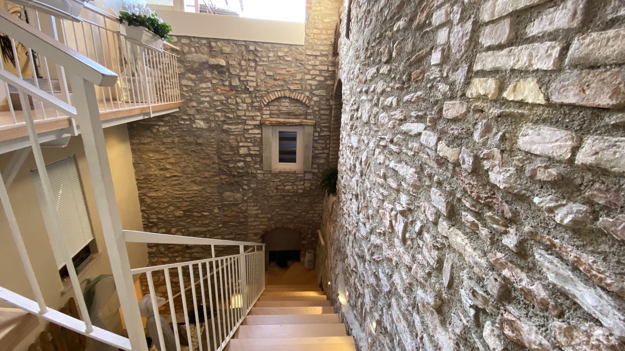Photo of Outdoor in Roina