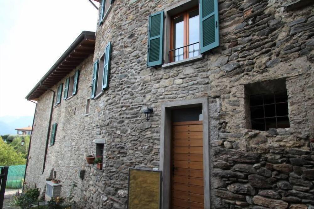 Photo of Outdoor in Vignola
