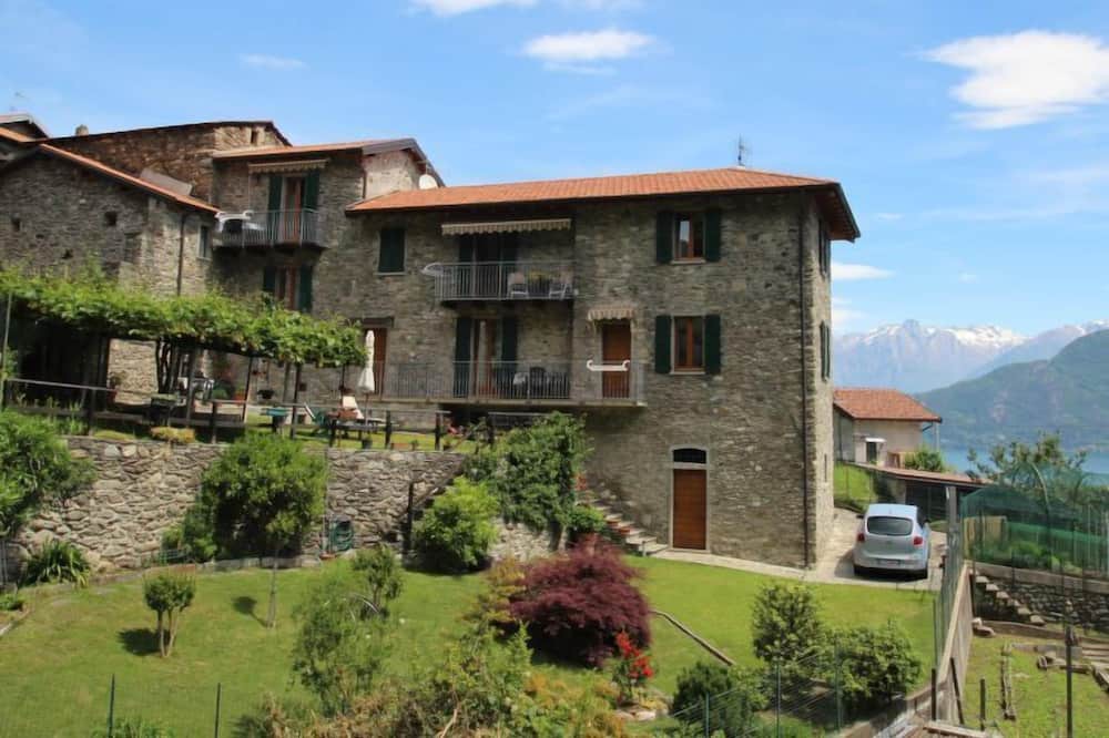 Photo of Outdoor in Vignola