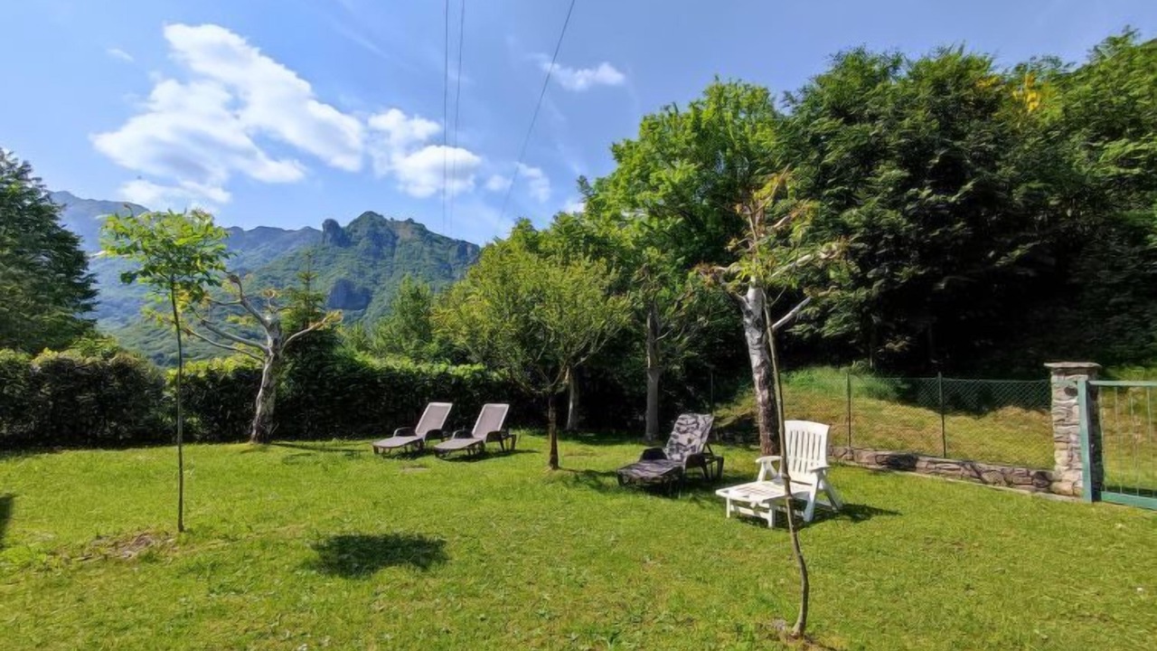 Photo of Outdoor in Corrido