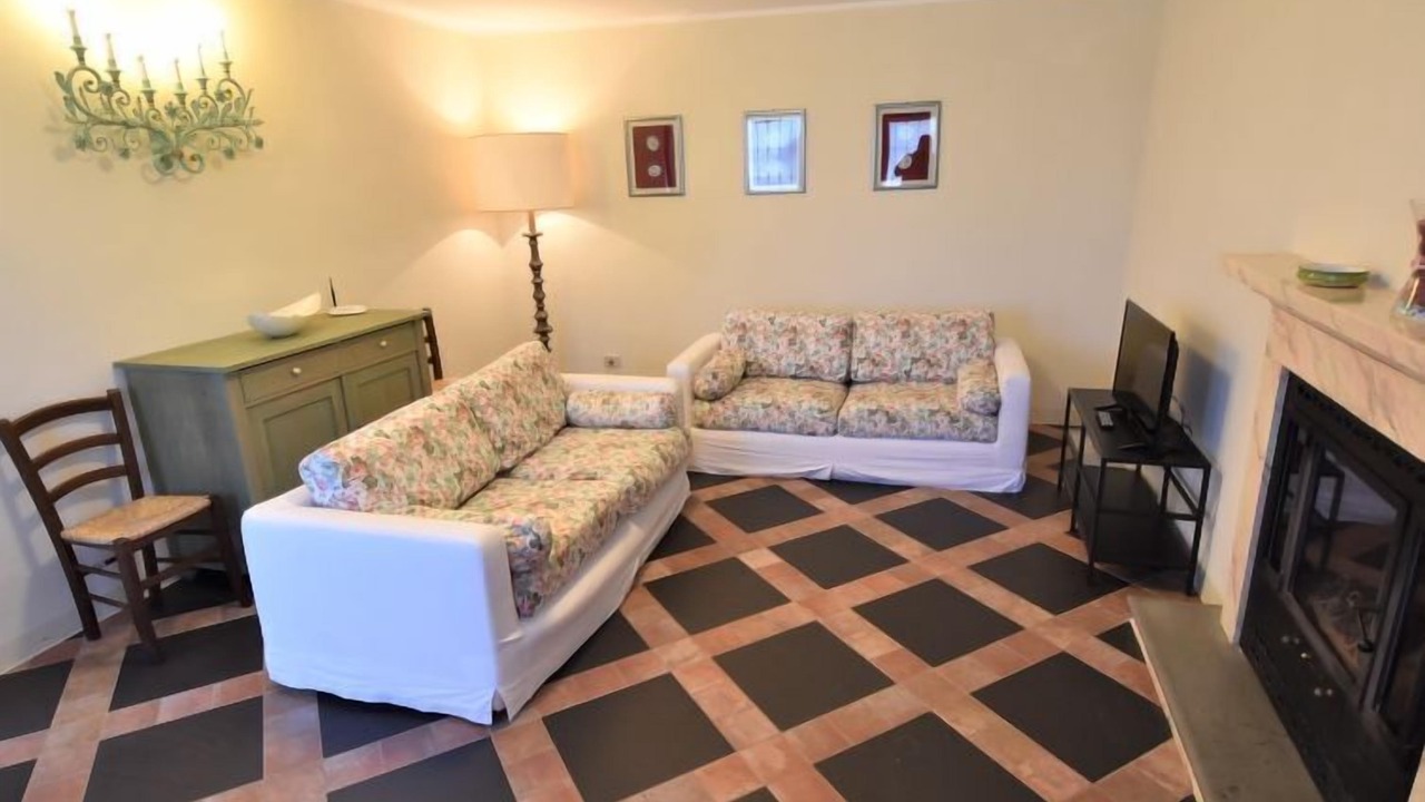 Photo of Livingroom in Castana