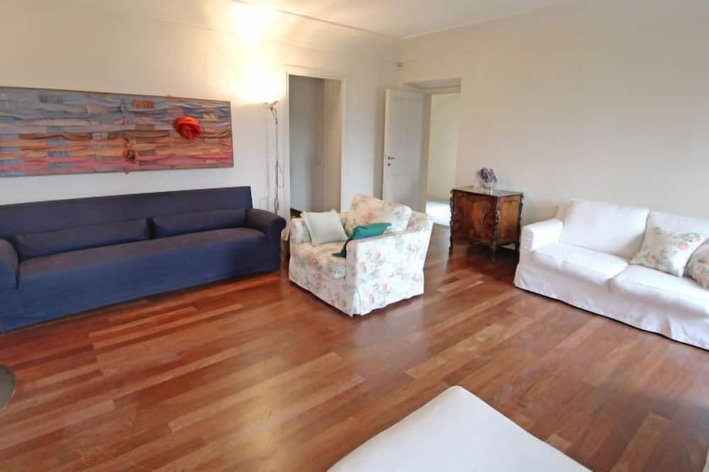 Photo of Livingroom in Porto Valtravaglia