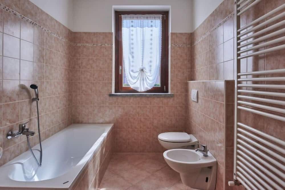 Photo of Bathroom in Maccagno