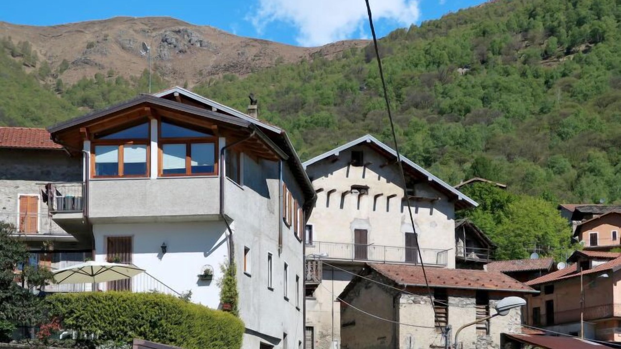 Photo of Outdoor in Livo