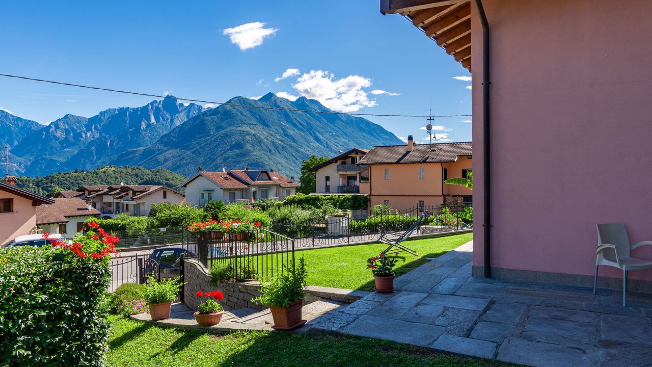 Photo of Outdoor in Colico Piano