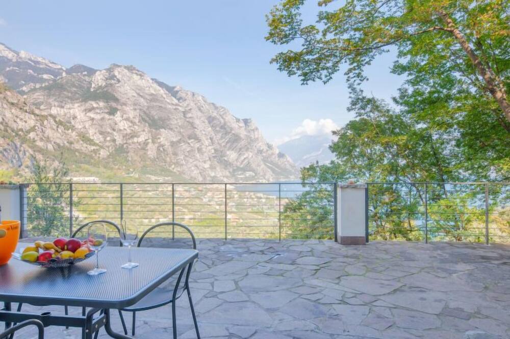 Photo of Patio Balcony in Limone sul Garda