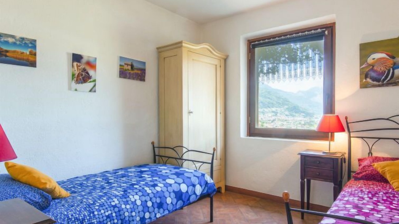 Photo of Bedroom in Dongo