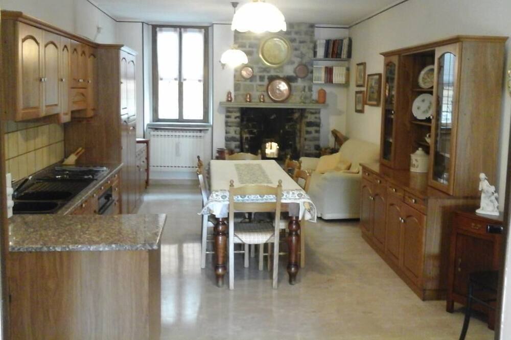 Photo of Kitchen in Zone