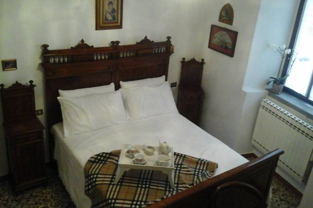 Photo of Bedroom in Zone