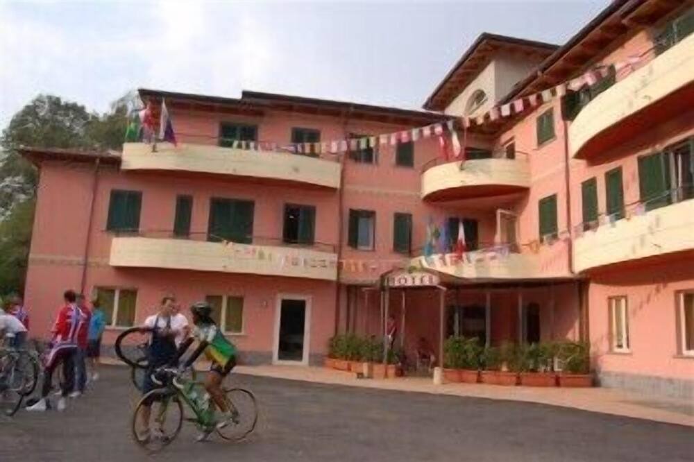 Photo of Outdoor in Cantello