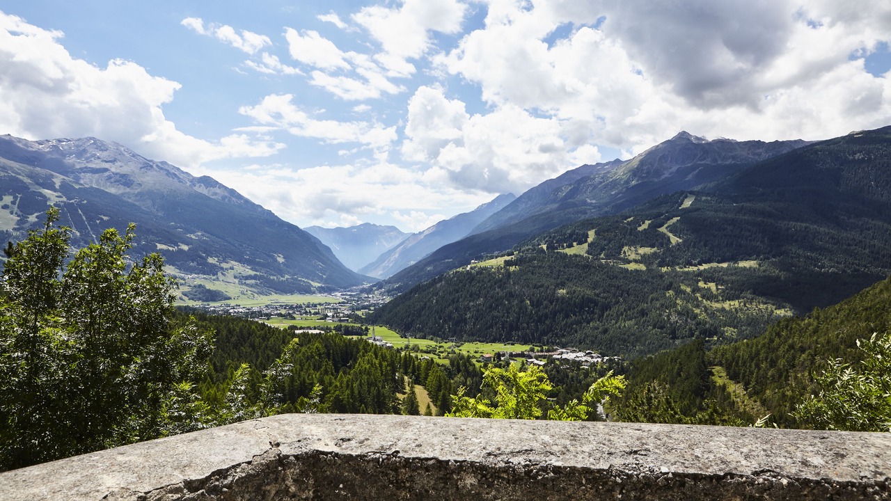 Photo of Outdoor in Premadio
