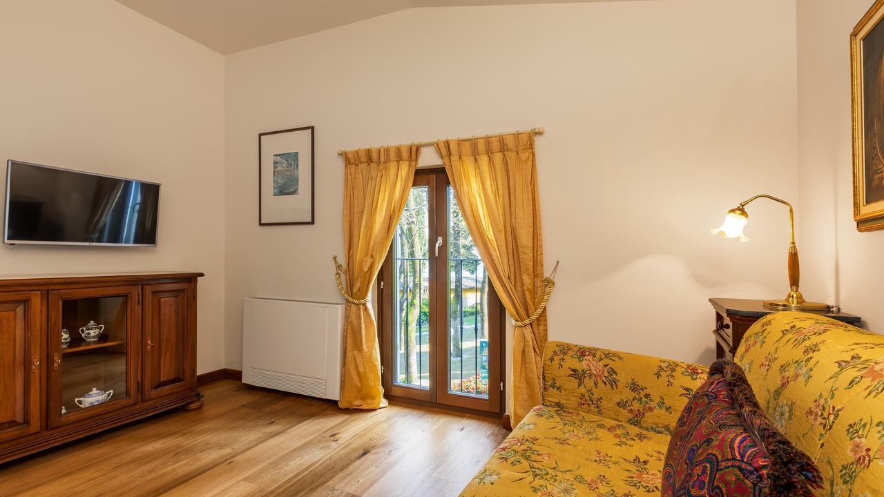 Photo of Outdoor in Navazzo