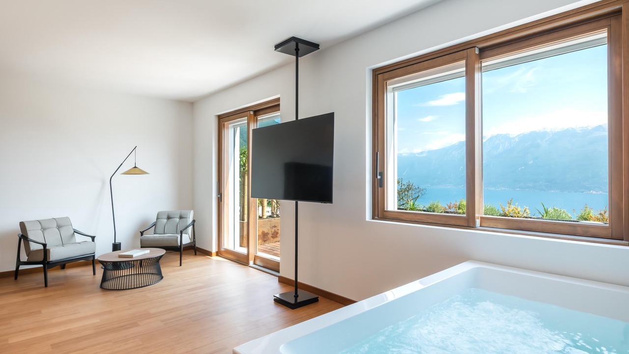 Photo of Bedroom in Navazzo