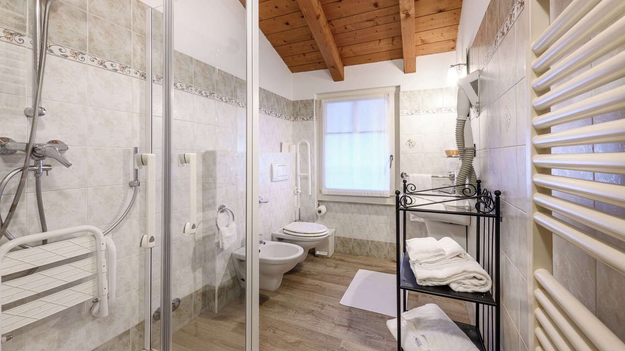 Photo of Bathroom in Grosotto