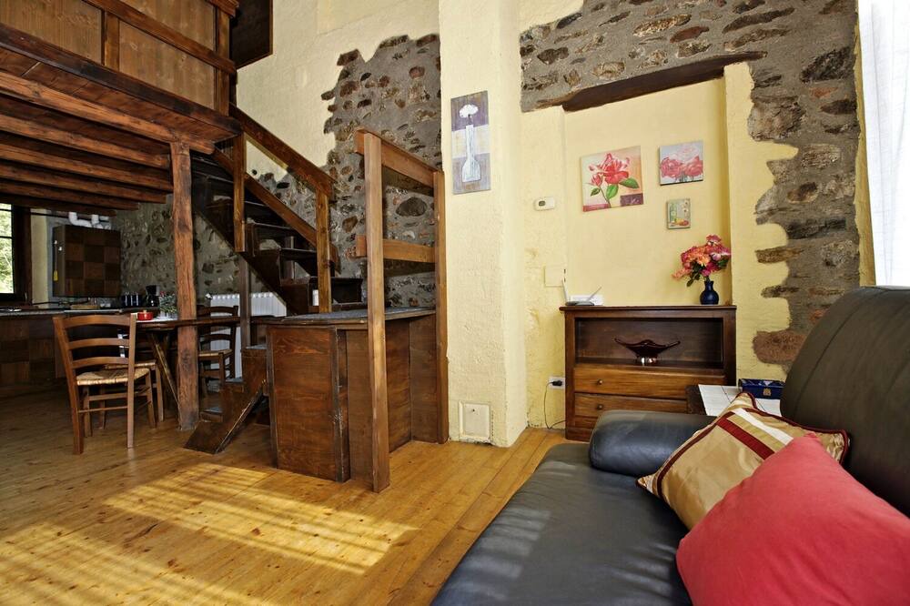 Photo of Livingroom in Rancio Valcuvia